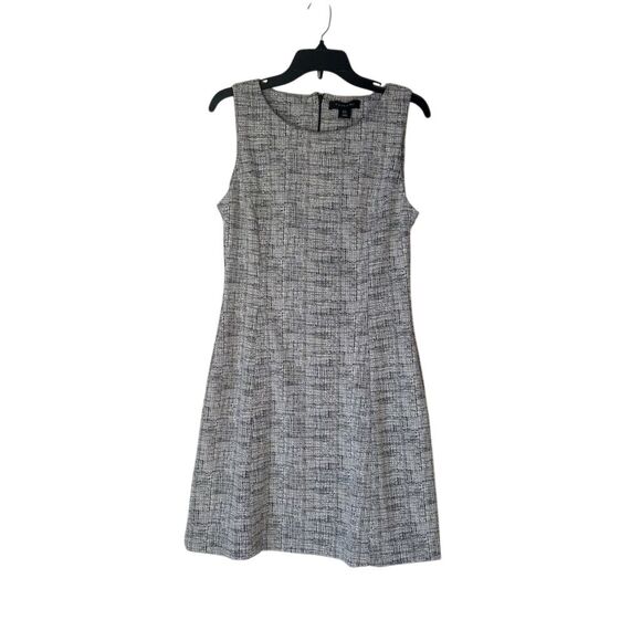 Tahari Dresses & Skirts - Tahari Women's Sleeveless A-Line Knee Length Dress Black & White Size 8